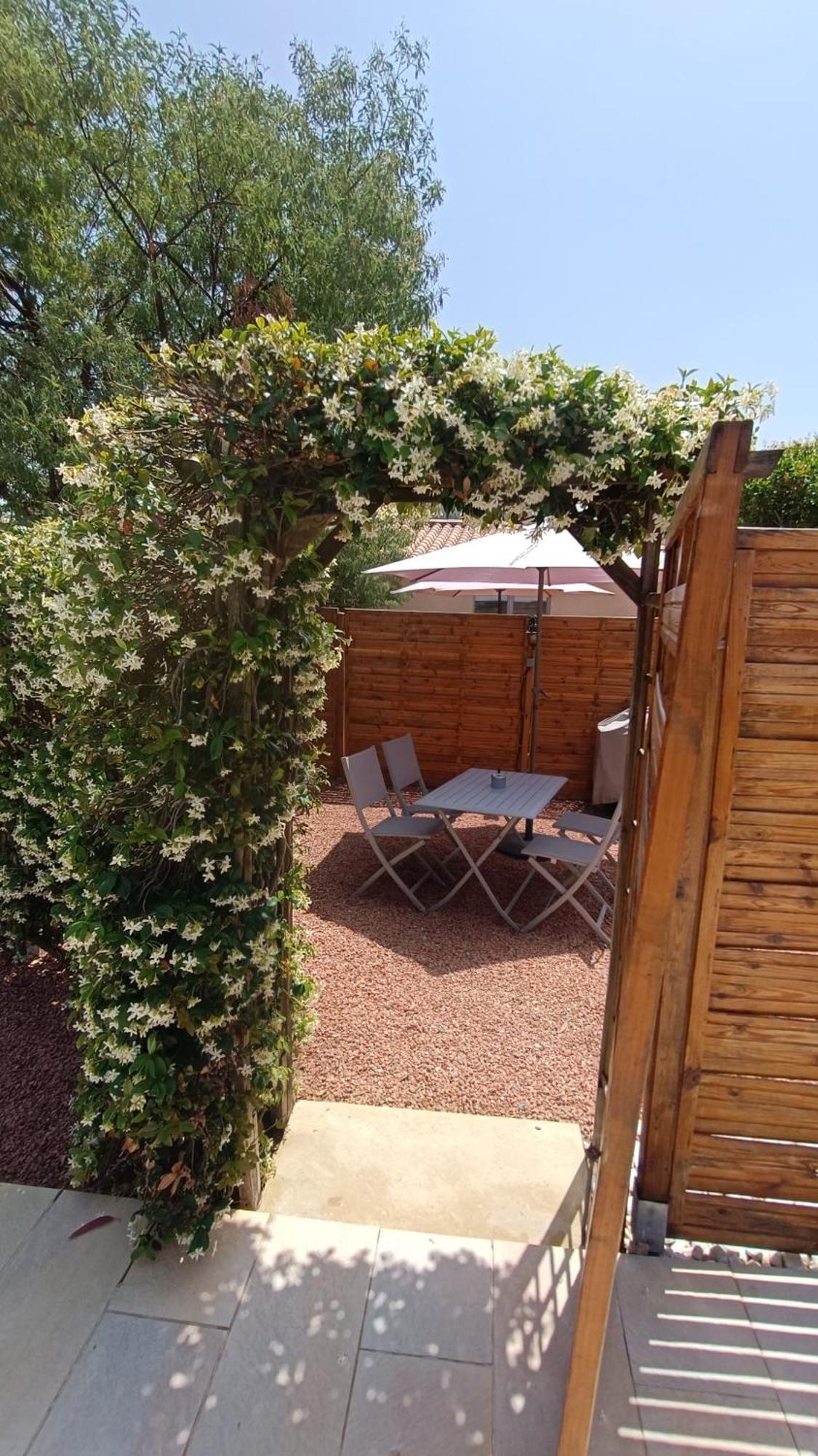 O'Cailloteau Chambres et Gîtes 4 étoiles Cessenon-sur-Orb Extérieur photo